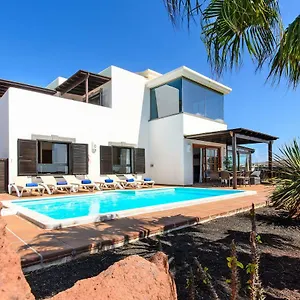  Villa Hipoclub Villas,tabarovilla